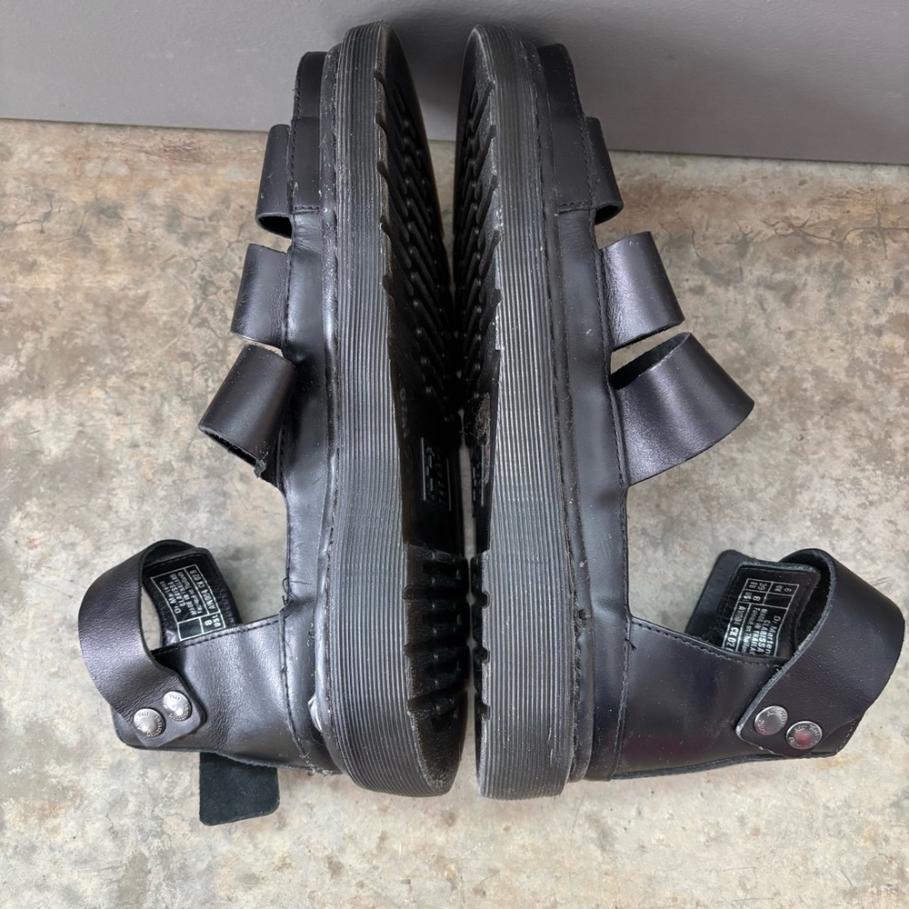 Dr. Martens Clarissa Sandals Size 8 - Picture 7 of 12